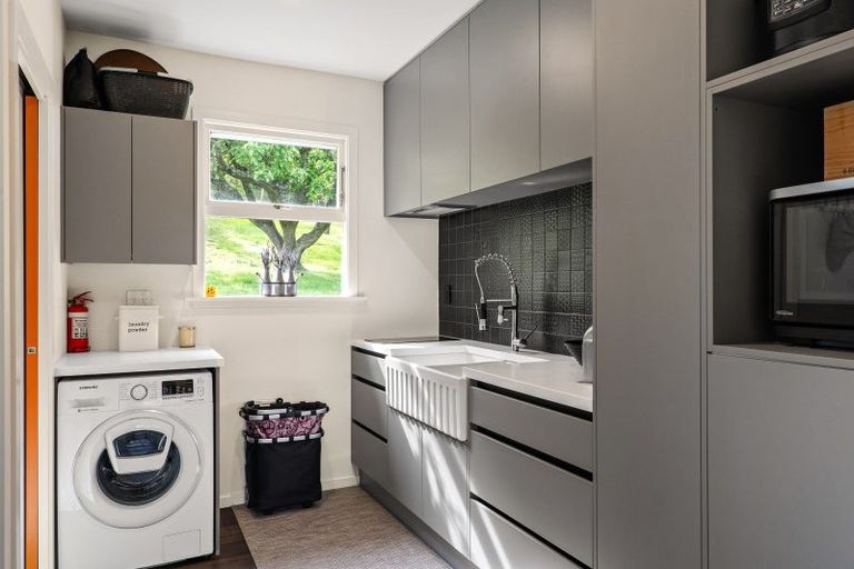 Photo of property in 120 Pipers Valley Road, Duvauchelle, Akaroa, 7581