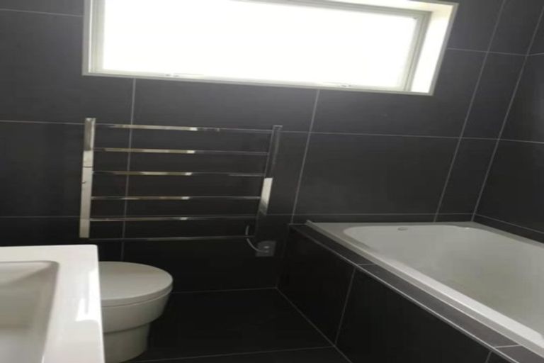 Photo of property in 3 Nanjing Road, Pukekohe, 2120