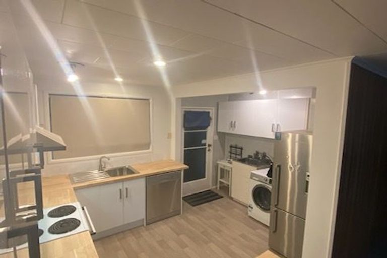 Photo of property in 51b Mana View Road, Paremata, Porirua, 5026