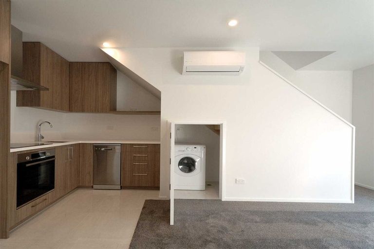 Photo of property in 4/305 Madras Street, Christchurch Central, Christchurch, 8013