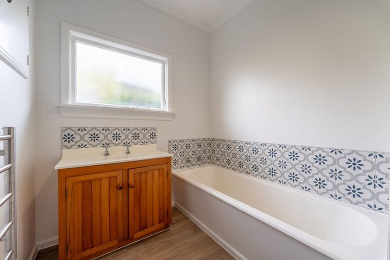 Photo of property in 81 Orbell Street, Highfield, Timaru, 7910