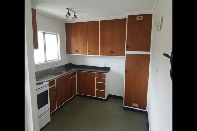 Photo of property in 7/195 Waterloo Road, Hutt Central, Lower Hutt, 5010