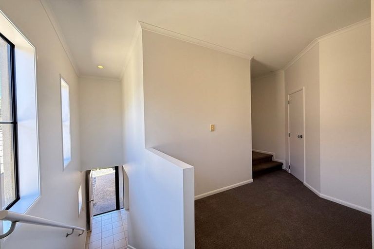 Photo of property in 94 Nautilus Drive, Gulf Harbour, Whangaparaoa, 0930