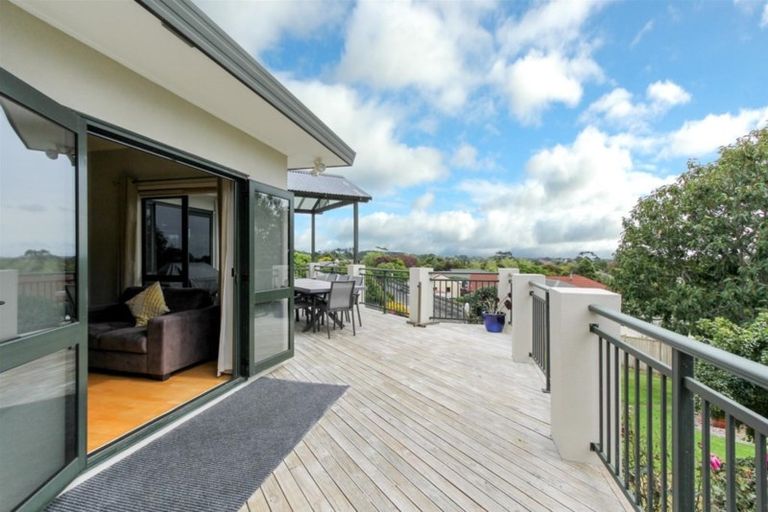Photo of property in 27a Shelter Grove, Frankleigh Park, New Plymouth, 4310