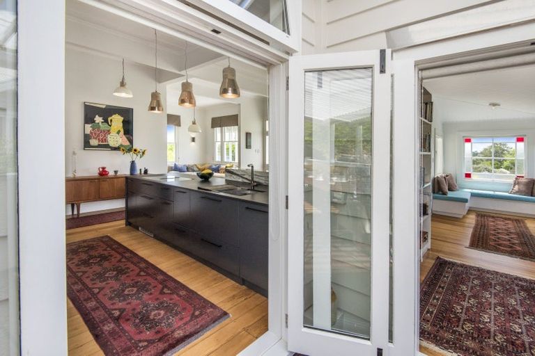 Photo of property in 38 Albert Road, Devonport, Auckland, 0624