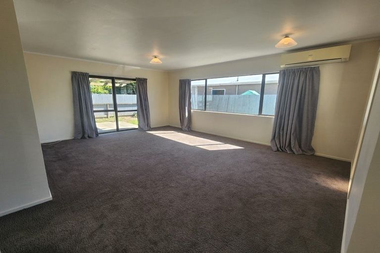 Photo of property in 415b Gloucester Street, Taradale, Napier, 4112