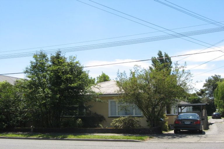 Photo of property in 259 Edgeware Road, Edgeware, Christchurch, 8013