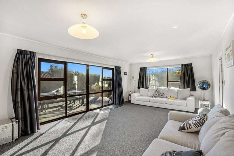 Photo of property in 109 Wellington Street, Pukekohe, 2120