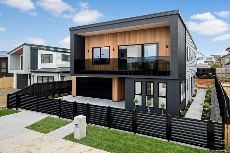 Photo of property in 58 Matangi View Drive, Orewa, 0931