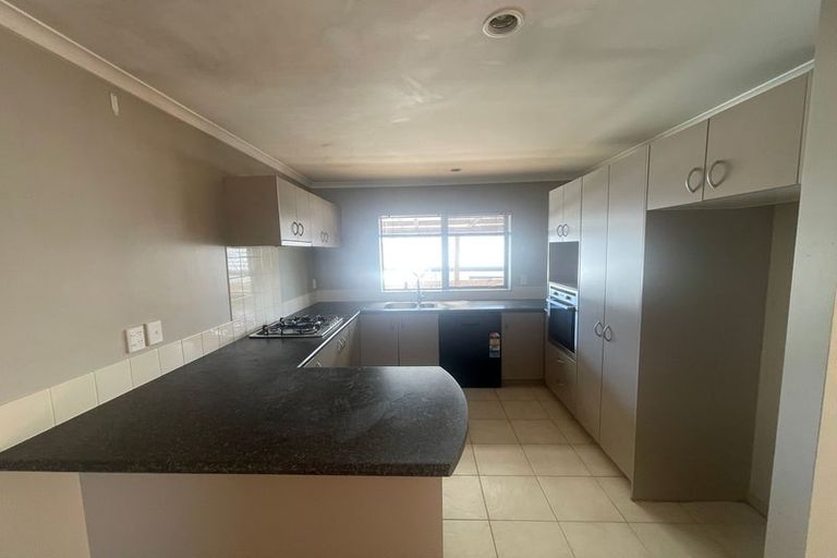 Photo of property in 11 Innisowen Place, Flat Bush, Auckland, 2019