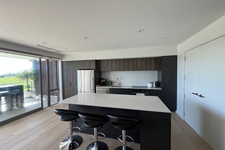 Photo of property in 33 Beach Road, Tahunanui, Nelson, 7011