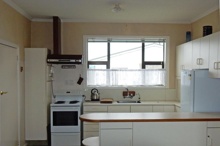 Photo of property in 20 Perth Street, South Hill, Oamaru, 9400