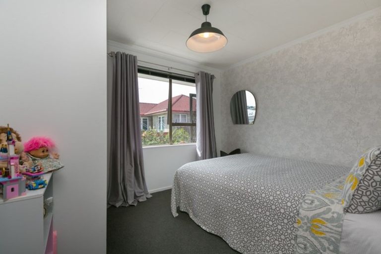 Photo of property in 506 Devon Street East, Strandon, New Plymouth, 4312
