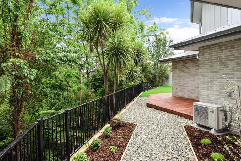 Photo of property in 2/11 Marjoriefield Mews, Fitzroy, Hamilton, 3282