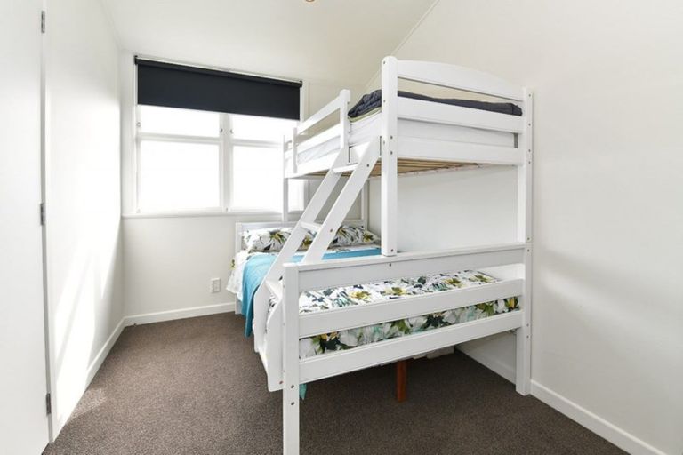 Photo of property in 9 Joydon Place, Stanmore Bay, Whangaparaoa, 0932