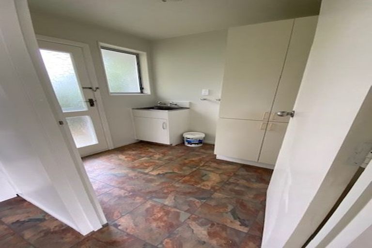 Photo of property in 64 Crofton Road, Harewood, Christchurch, 8051