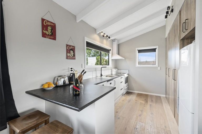 Photo of property in 68a Hokio Beach Road, Levin, 5510