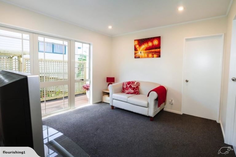 Photo of property in 46 Ferry Road, Arkles Bay, Whangaparaoa, 0932