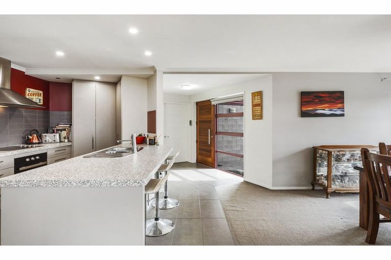 Photo of property in 16 Magnolia Boulevard, Kaiapoi, 7630