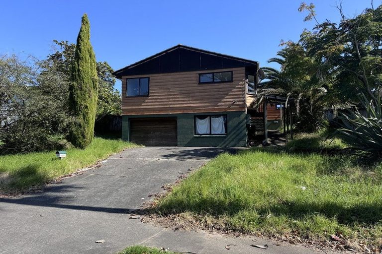 Photo of property in 23 Caribbean Drive, Unsworth Heights, Auckland, 0632