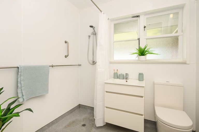 Photo of property in 20 Moheke Avenue, Roslyn, Palmerston North, 4414