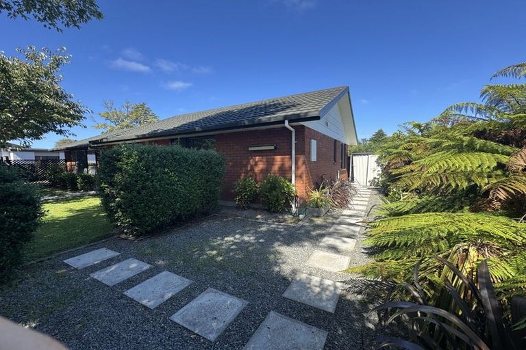 Photo of property in 28 Bounty Street, Bryndwr, Christchurch, 8053