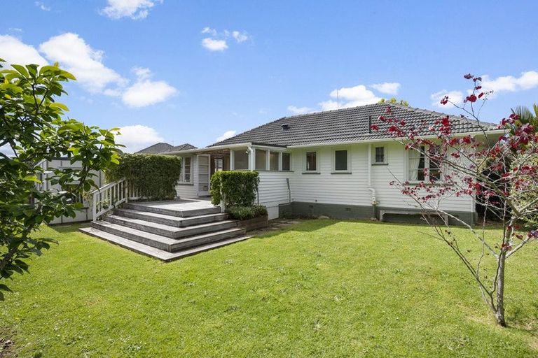 Photo of property in 67 Smythe Road, Henderson, Auckland, 0612