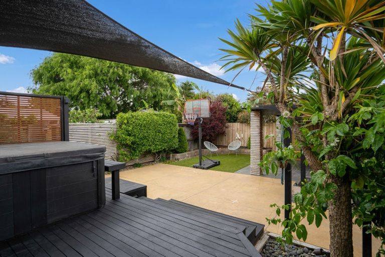 Photo of property in 46 Bowen Street, Cambridge, 3434