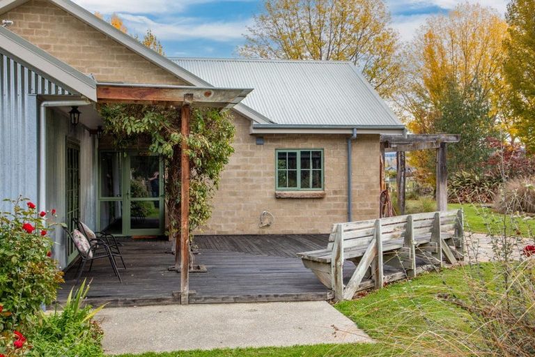 Photo of property in 208 Fisher Lane, Galloway, Alexandra, 9393