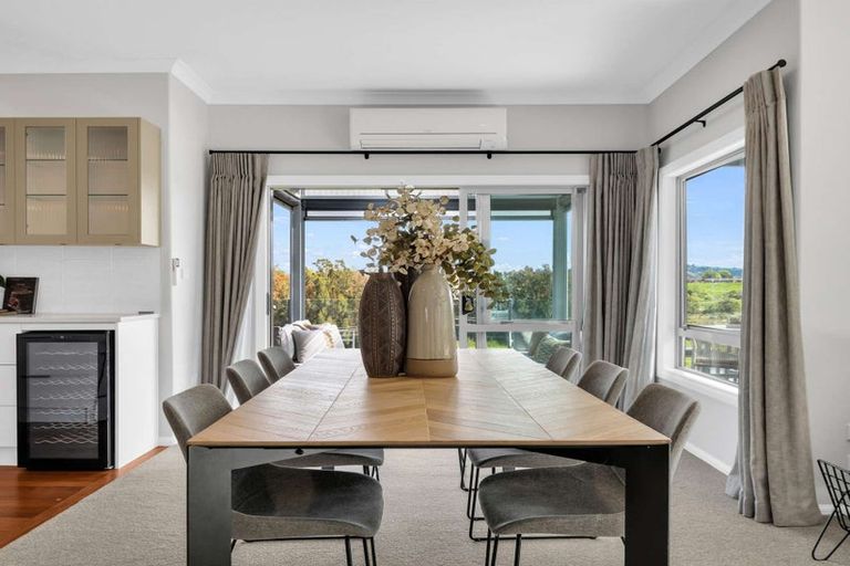 Photo of property in 106 Sereno Vista, Bellevue, Tauranga, 3110