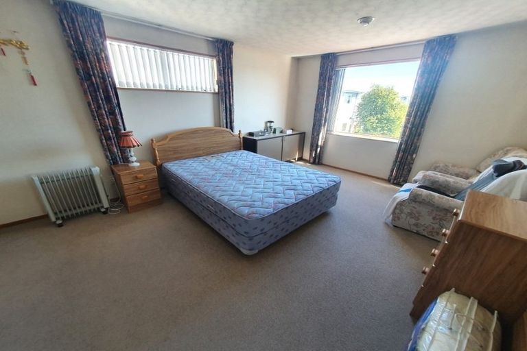 Photo of property in 73 Matipo Street, Riccarton, Christchurch, 8041