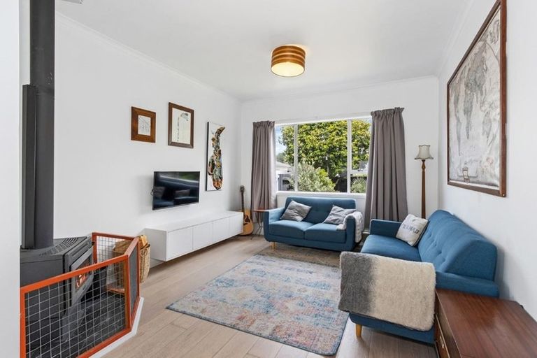 Photo of property in 185 Hastings Street East, Waltham, Christchurch, 8023