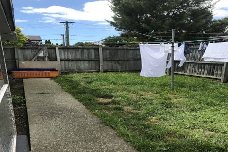 Photo of property in 2/41 Champion Street, Edgeware, Christchurch, 8013