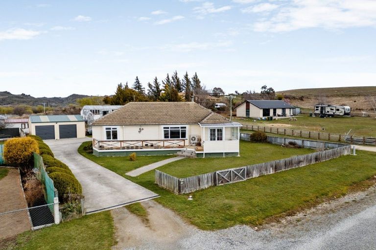 Photo of property in 3 Wilton Street, Omakau, 9376