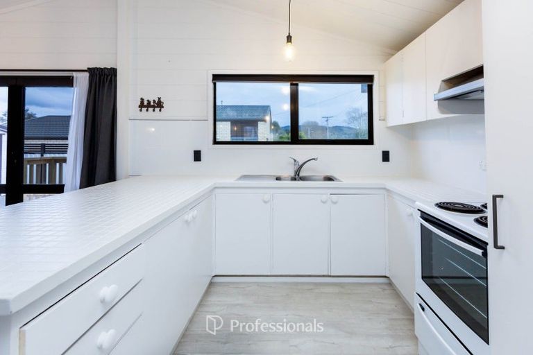 Photo of property in 99 Gibbons Street, Ebdentown, Upper Hutt, 5018