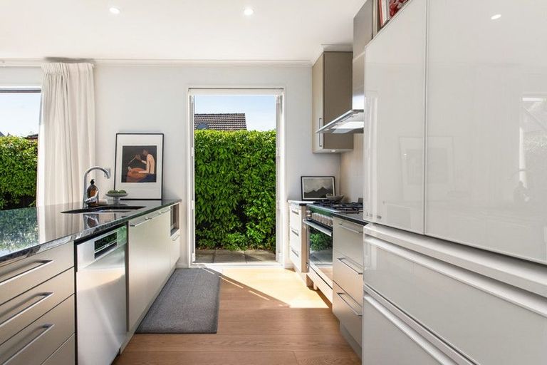 Photo of property in 57 Idris Road, Fendalton, Christchurch, 8052