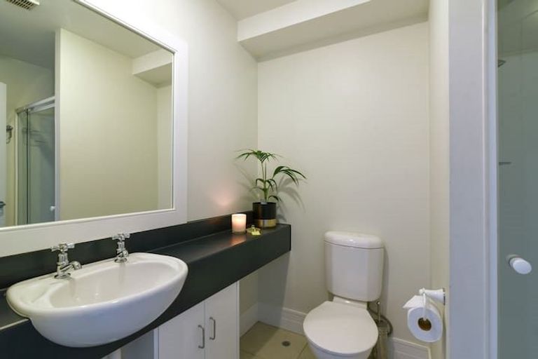 Photo of property in 2/69 Edinburgh Drive, Queenstown, 9300