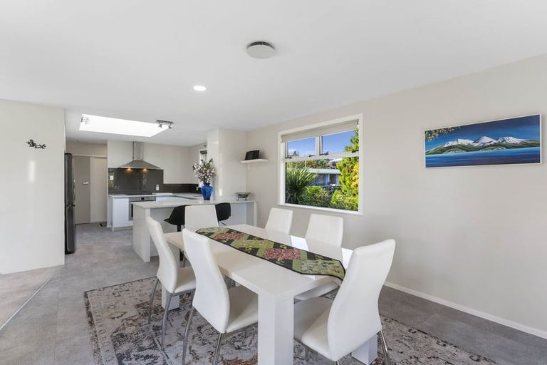 Photo of property in 15 Kurupae Road, Hilltop, Taupo, 3330