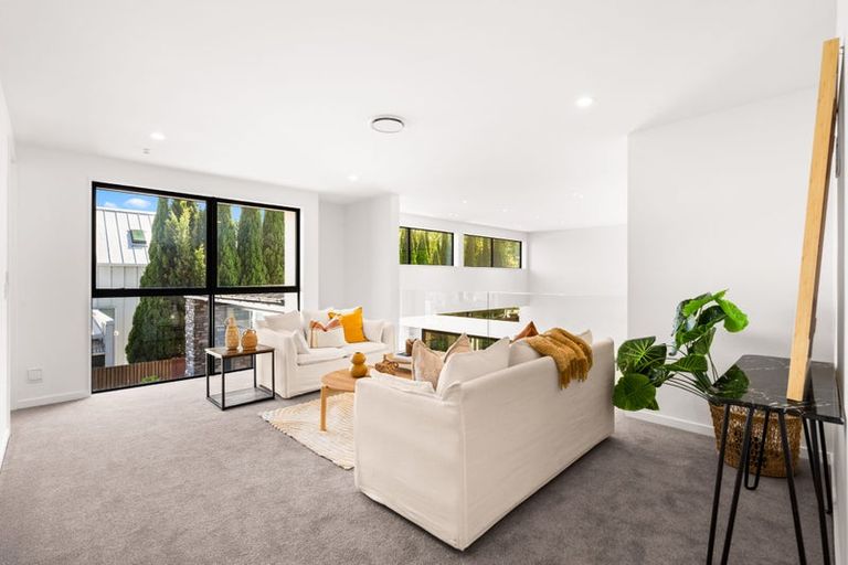 Photo of property in 99a Fendalton Road, Fendalton, Christchurch, 8014