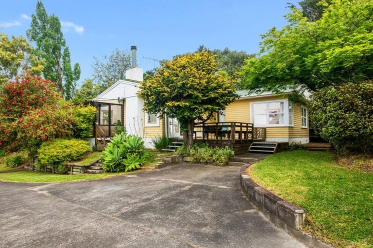 Photo of property in 11 Merchant Avenue, Te Atatu South, Auckland, 0610