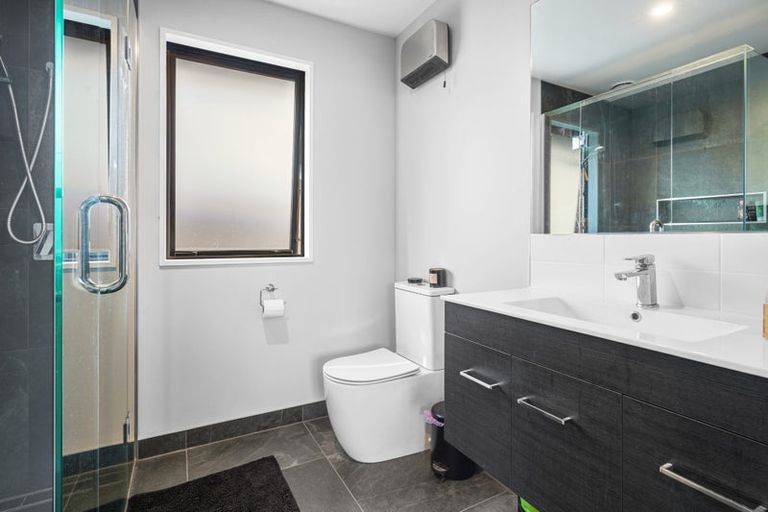 Photo of property in 19 Henshaw Street, Woodend, 7610