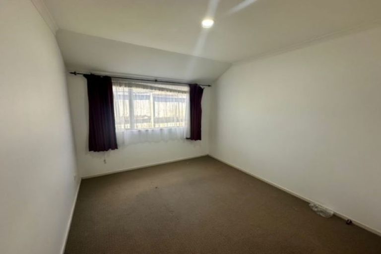 Photo of property in 311 Chapel Road, Flat Bush, Auckland, 2016