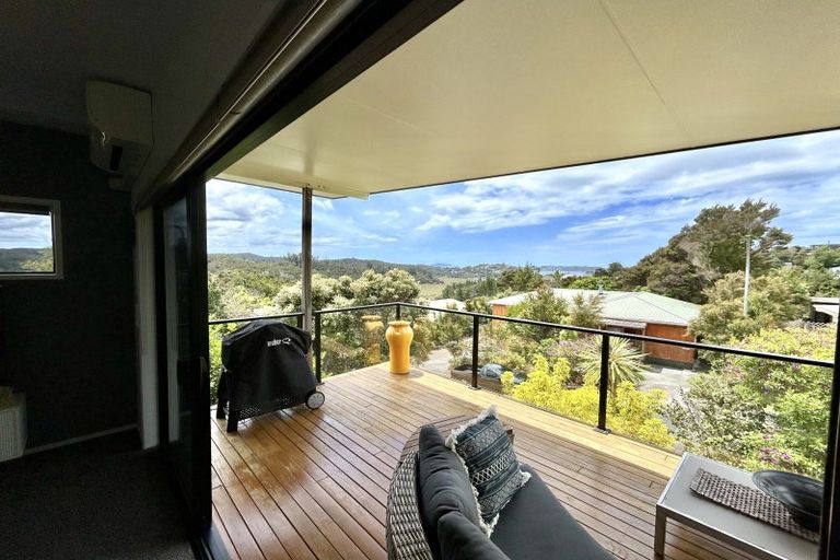 Photo of property in 33 Hihitahi Rise, Paihia, 0200