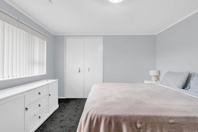 Photo of property in 2 Hampton Place, Springvale, Whanganui, 4501