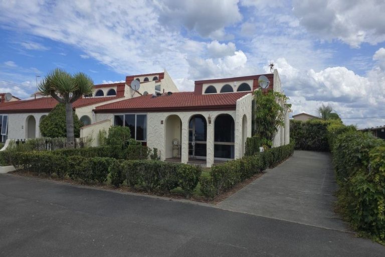 Photo of property in 26 Charles Street, Westshore, Napier, 4110