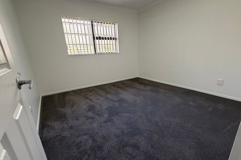 Photo of property in 12 Keri Vista Rise, Papakura, 2110
