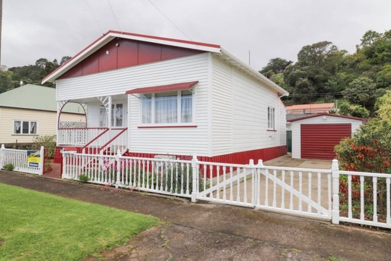 Photo of property in 708 Mackay Street, Thames, 3500