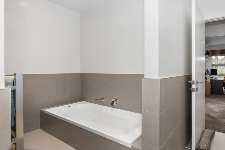 Photo of property in 10 Hanna Street, Te Aroha, 3320