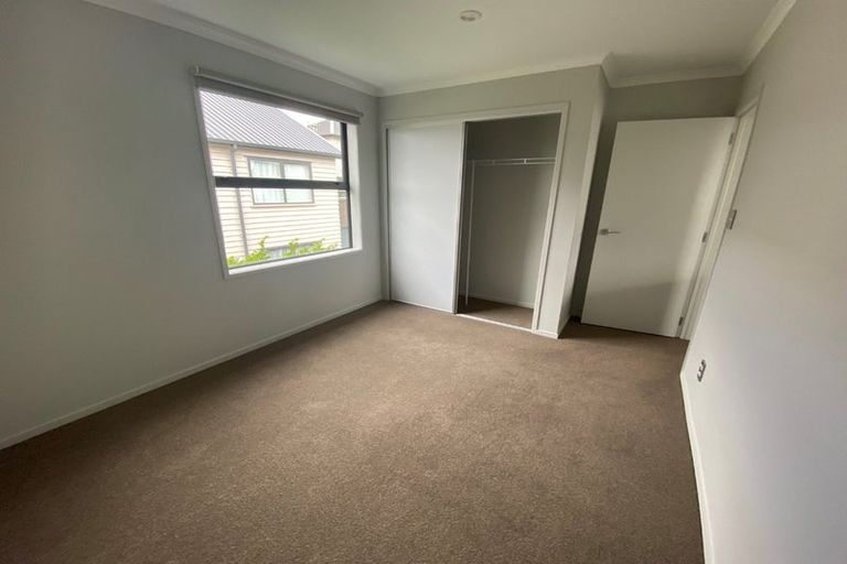 Photo of property in 8 Lane Cameron Place, Flat Bush, Auckland, 2019