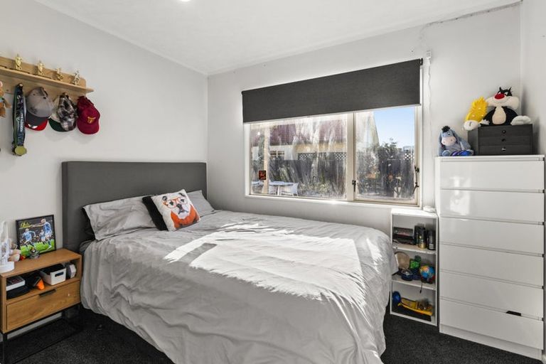 Photo of property in 5 Wilton Row, Taradale, Napier, 4112